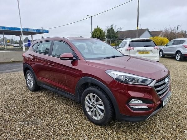 Used Hyundai Tucson SE 2016 Red SUV