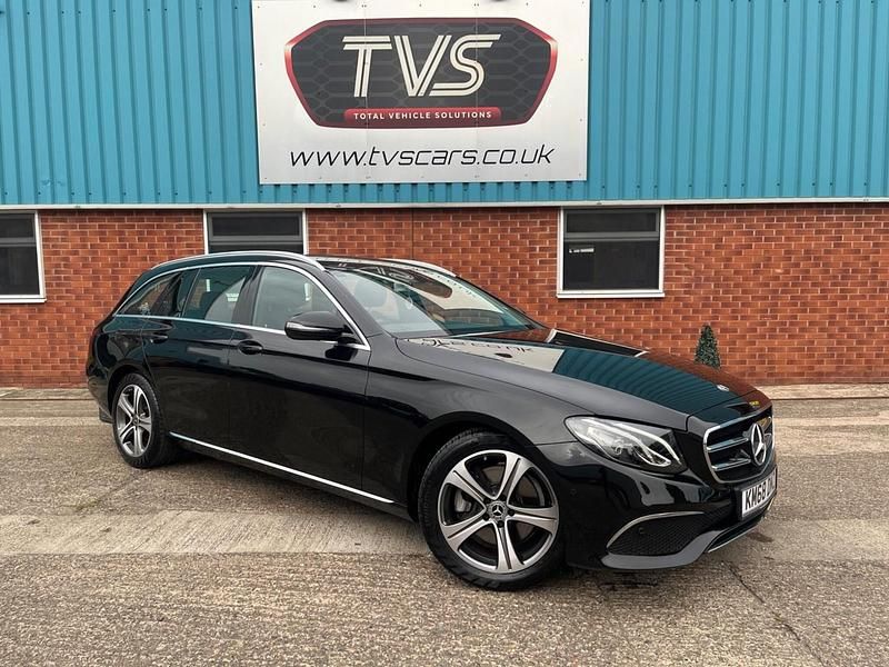 Used Mercedes E200 SE 184 HP (135 kW) 2018 Black Estate