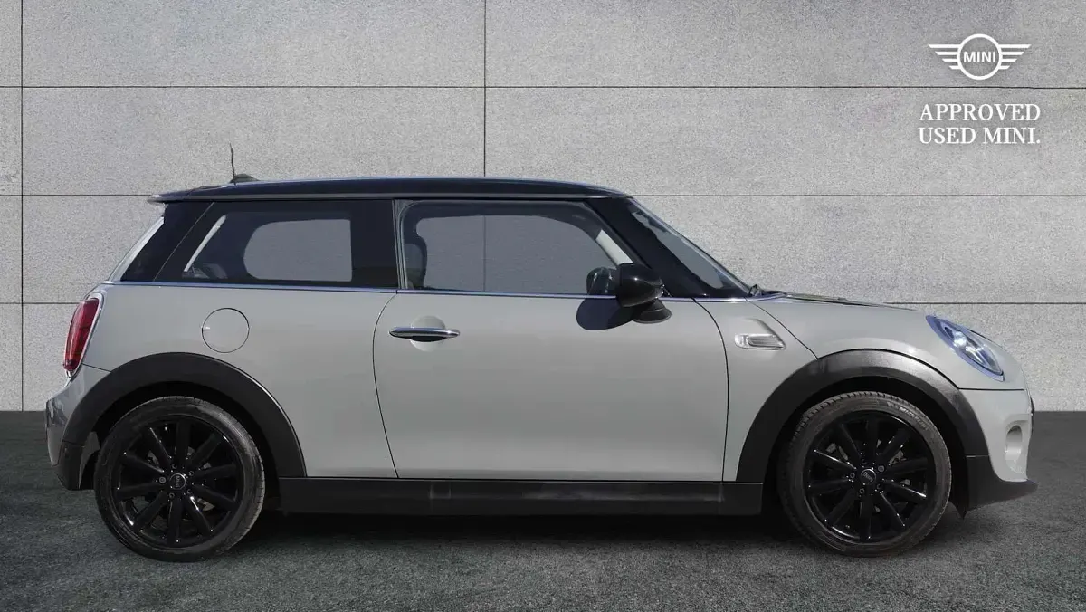 Used Mini Cooper Hatch 134 HP (98 kW) 2018 Grey Hatchback