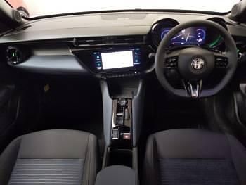 Used Alfa Romeo GT Junior 136 HP (100 kW) 2025 Green Hatchback
