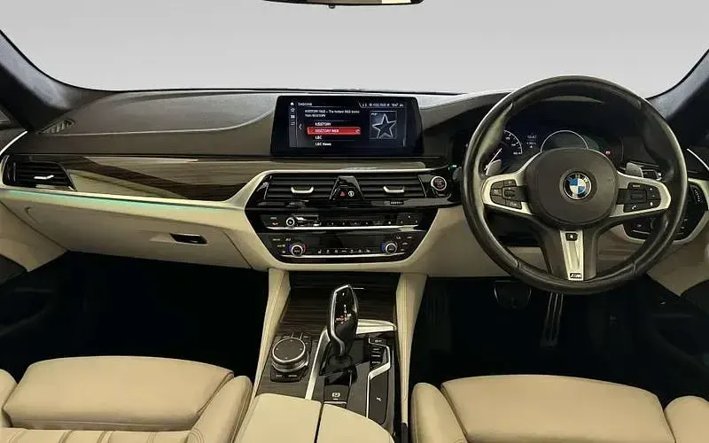 Used BMW 530 M Sport 252 HP (185 kW) 2019 Blue Sedan