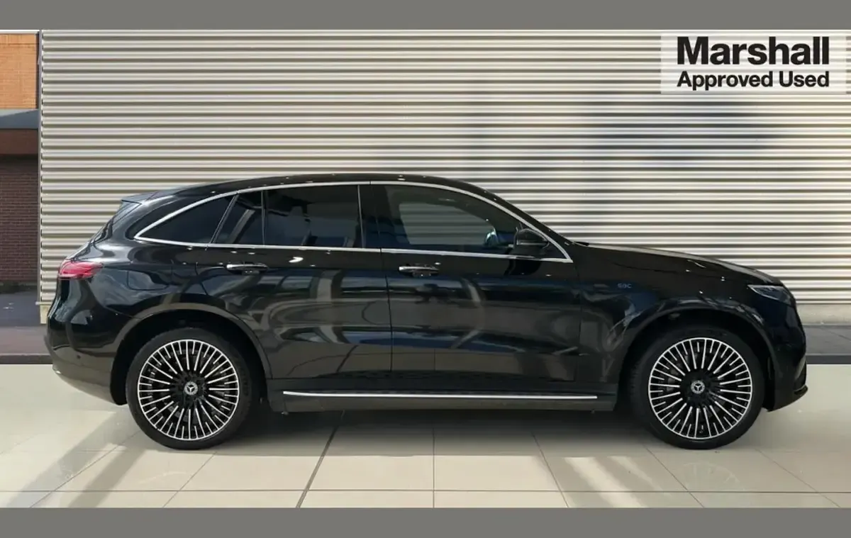 Used Mercedes EQC400 AMG Line Premium Plus 300 kW (408 HP) 2021 Black SUV