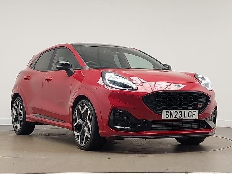 Red Used 2023 Ford Puma Gen-E Performance Edition Hatchback | £20,298 (Fair price) - Image 1/4