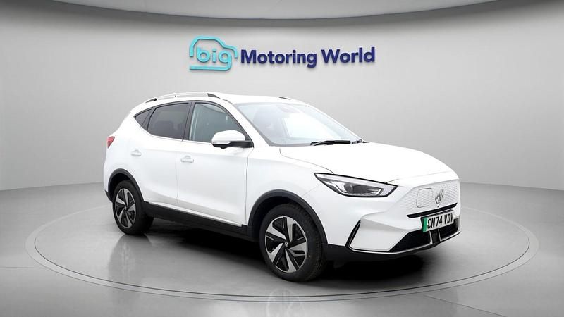 Used MG ZS Trophy Connect 127 kW (174 HP) 2024 White SUV