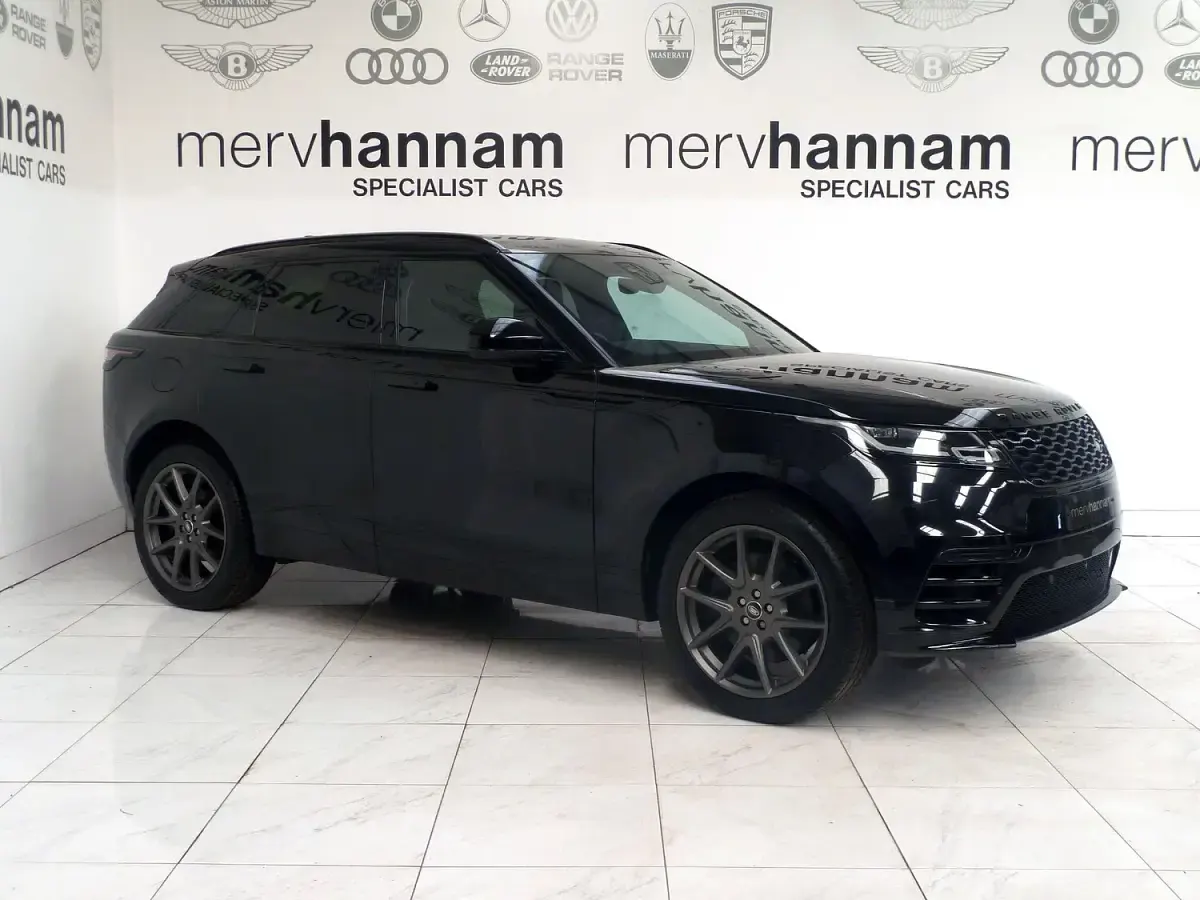 Używany Land Rover Range Rover Velar SE Dynamic 404 KM (297 kW) 2022 Czarny SUV