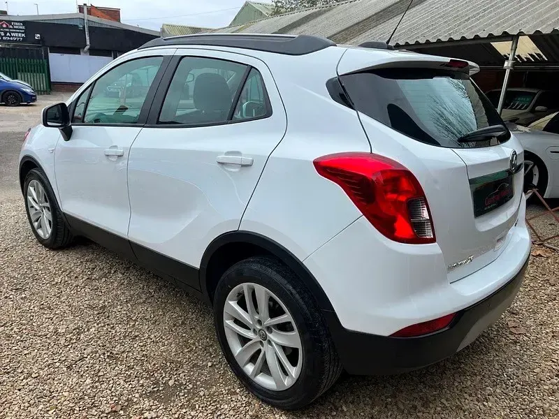 Usata Vauxhall Mokka Design Edition 140 CV (102 kW) 2018 Bianco SUV