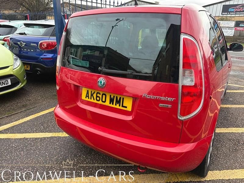 Used Skoda Roomster SE 105 HP (77 kW) 2010 Red MPV