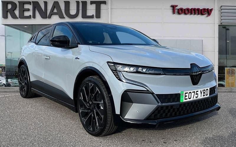 Grey New 2025 Renault Mégane Techno Esprit Alpine Hatchback | £33,990 (Expensive) - Image 1/4