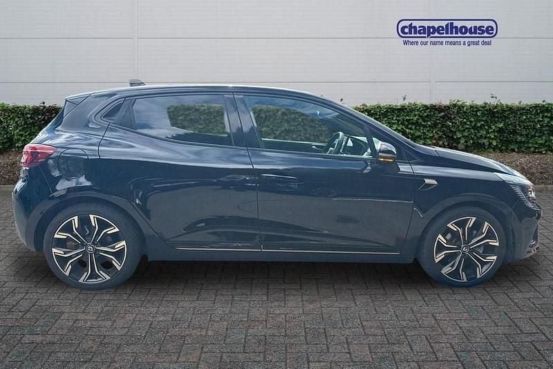 Używany Renault Clio V SE 2022 Czarny Hatchback