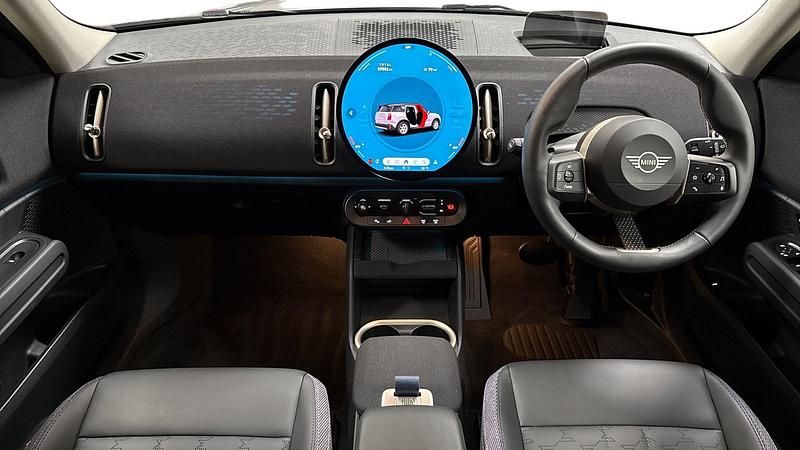 Used Mini Countryman 168 HP (123 kW) 2025 Silver SUV