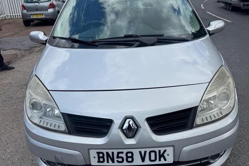 Silver Used 2008 Renault Scénic II Dynamique MPV | £899 (Good price) - Image 1/1