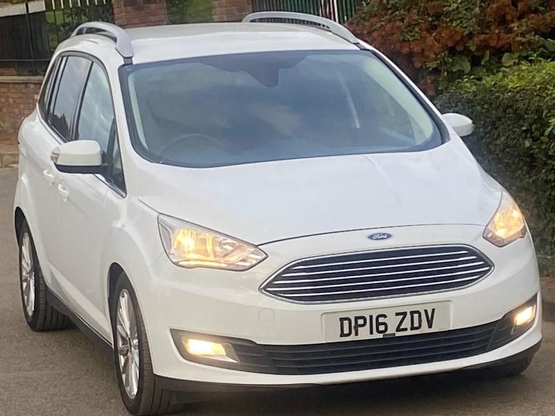 White Used 2016 Ford Grand C-Max Titanium MPV | £6,399 (Fair price) - Image 1/4