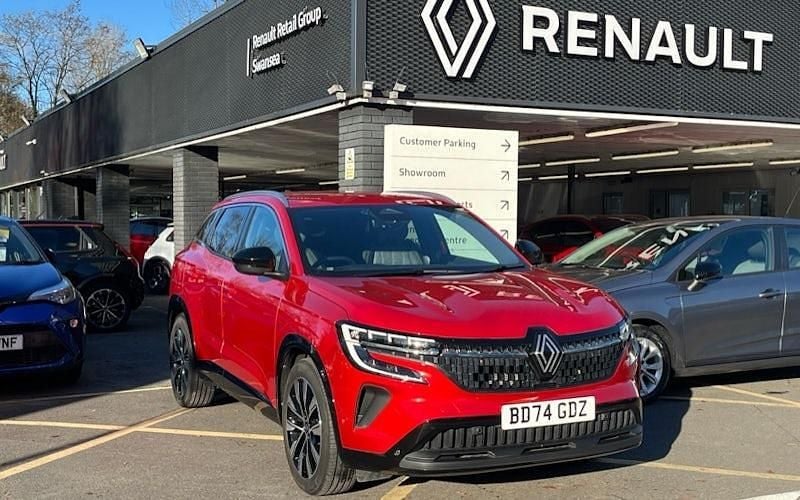 Metallic flame red Used 2024 Renault Austral Techno SUV | £22,785 (Fair price) - Image 1/4