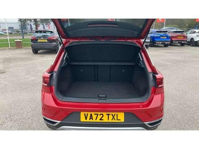 Used VW T-Roc Style 110 HP (80 kW) 2022 Red SUV