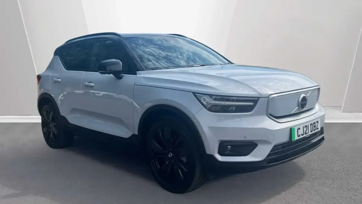 Used Volvo XC40 300 kW (408 HP) 2021 SUV
