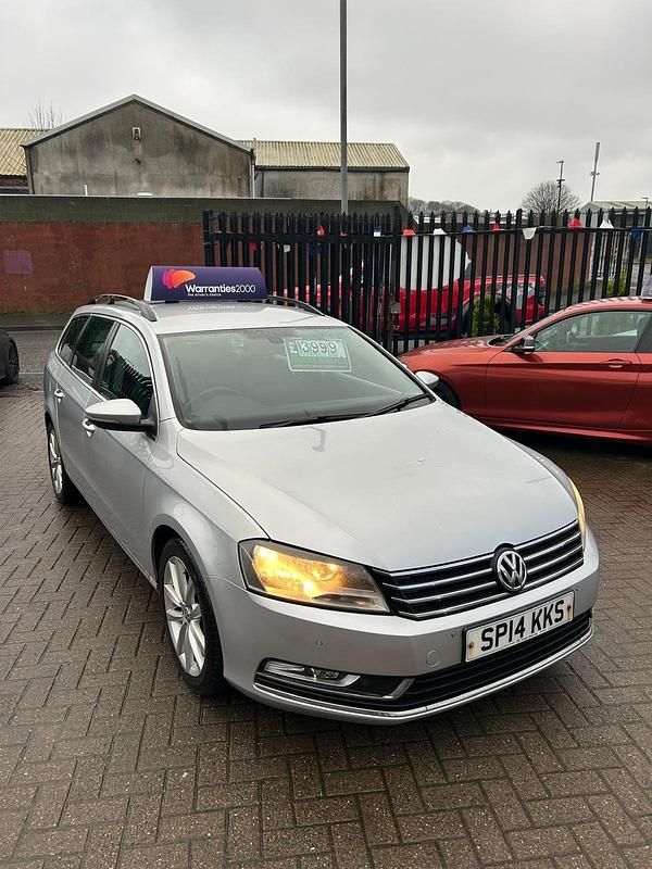 Silver Used 2014 VW Passat Executive Estate | £3,999 (Fair price) - Image 1/4