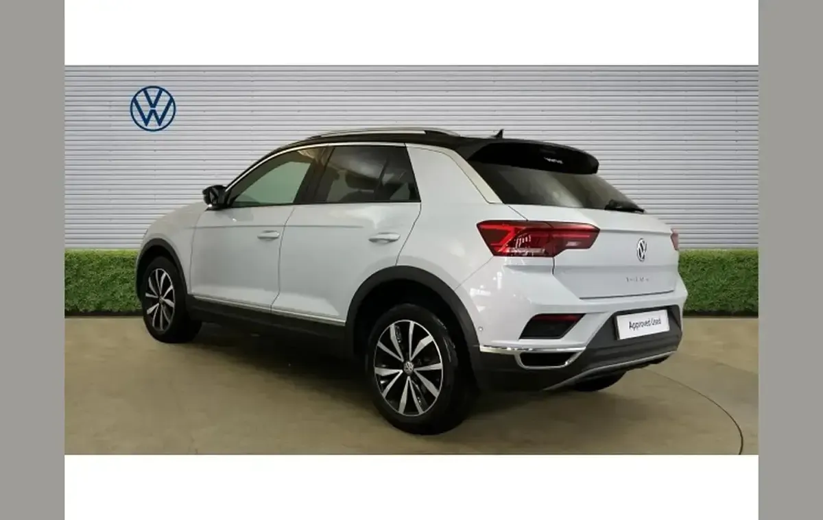 Used VW T-Roc SEL 115 HP (84 kW) 2020 Silver SUV