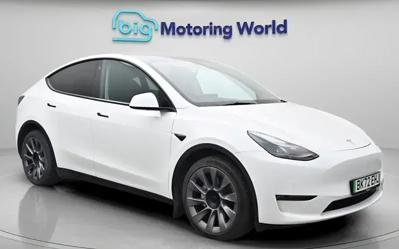 Used Tesla Model Y Long Range AWD 378 kW (514 HP) 2022 SUV