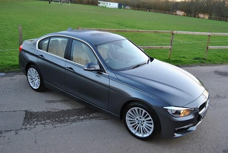Used BMW 320 Luxury Line 2014 Grey Sedan