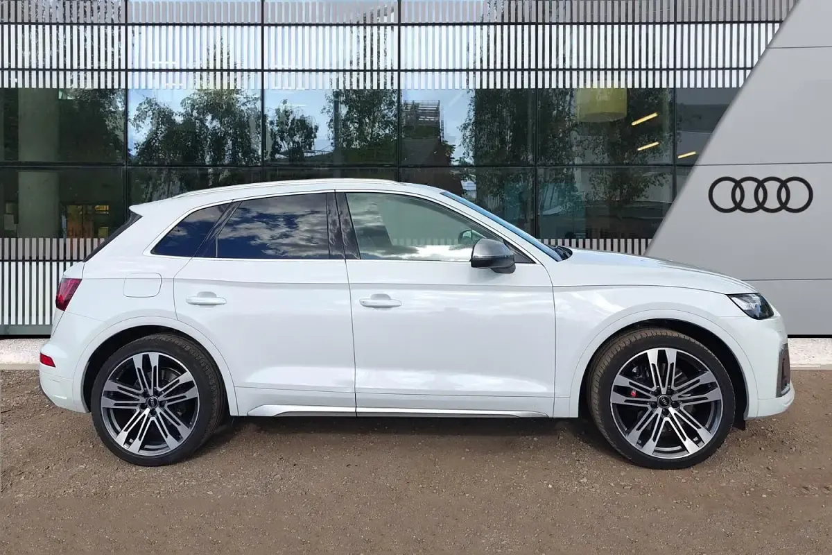 Begagnad Audi SQ5 Black Edition 341 HK (250 kW) 2021 Vit SUV