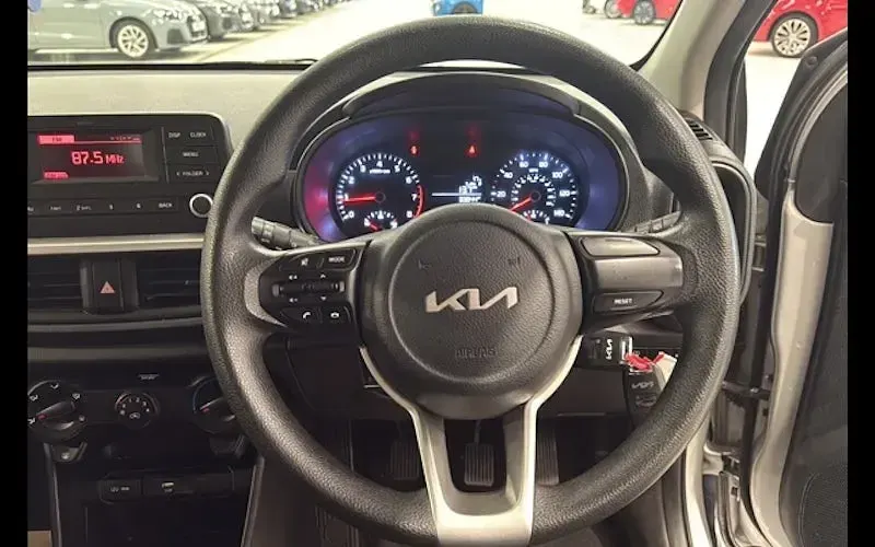 Used Kia Picanto 67 HP (49 kW) 2024 Hatchback