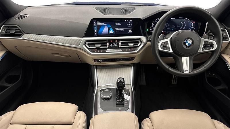 Used BMW 330e M Sport 288 HP (211 kW) 2020 Blue Estate