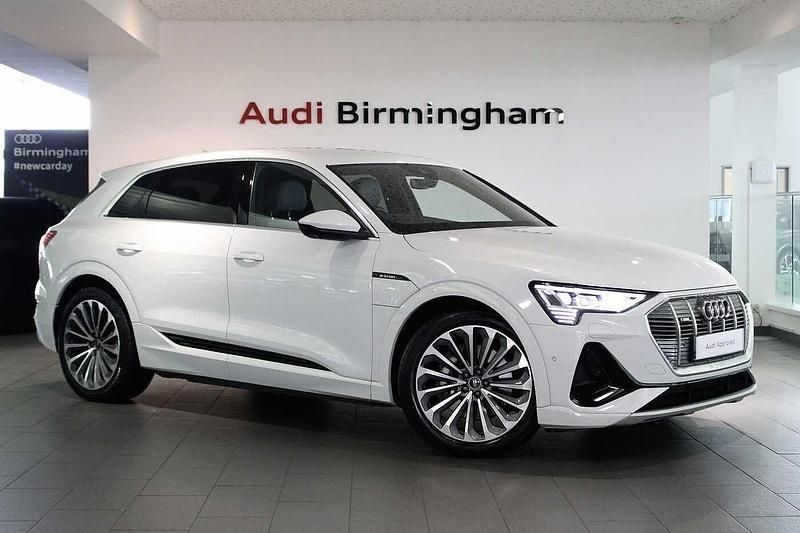 Glacier white metallic Used 2021 Audi e-tron S-Line SUV | £26,000 (Expensive) - Image 1/4