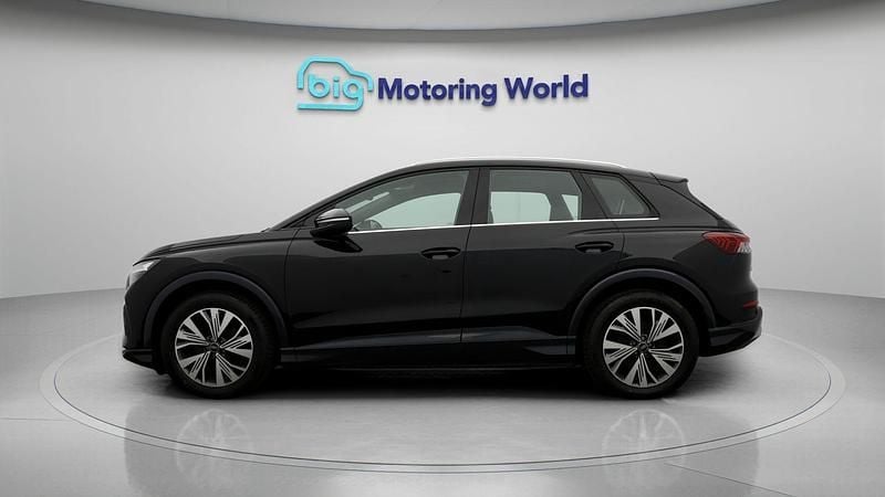 Used Audi Q4 e-tron Sport 125 kW (170 HP) 2022 Black SUV