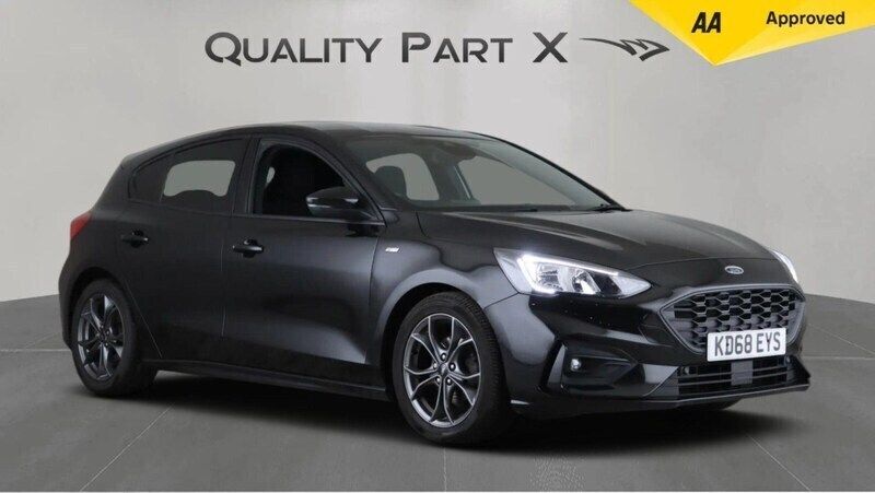 Black Used 2019 Ford Focus ST-Line Hatchback | £9,380 (Good price) - Image 1/4