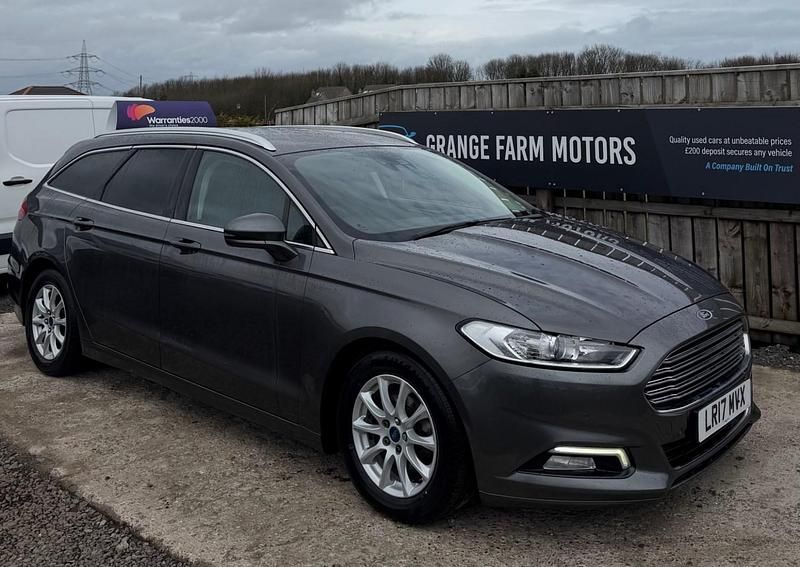 Używany Ford Mondeo Titanium 120 KM (88 kW) 2017 Szary Kombi