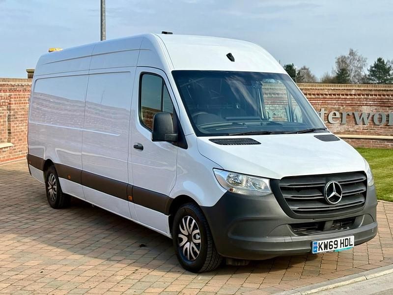 Used Mercedes Sprinter 2019 White Van