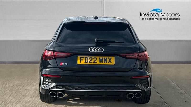 Used Audi S3 Comfort 310 HP (228 kW) 2022 Black Sedan