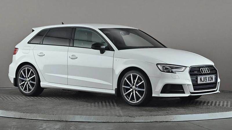 Used Audi A3 Black Edition 150 HP (110 kW) 2019 White Sedan