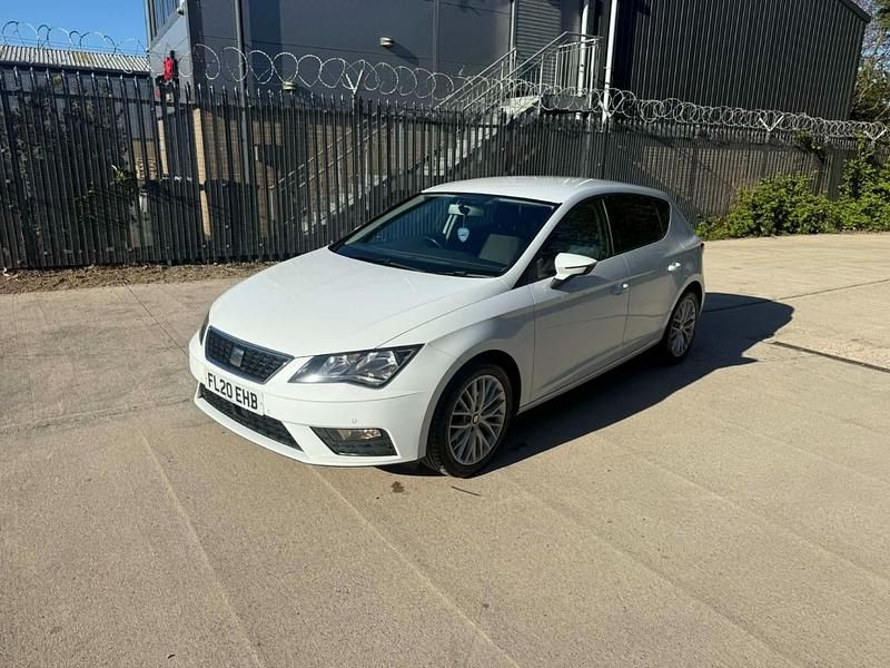 Used Seat Leon SE Dynamic 2020 White Hatchback