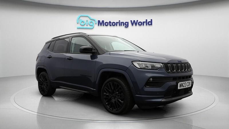 Blue/black Used 2023 Jeep Compass SUV | £15,300 (Good price) - Image 1/4