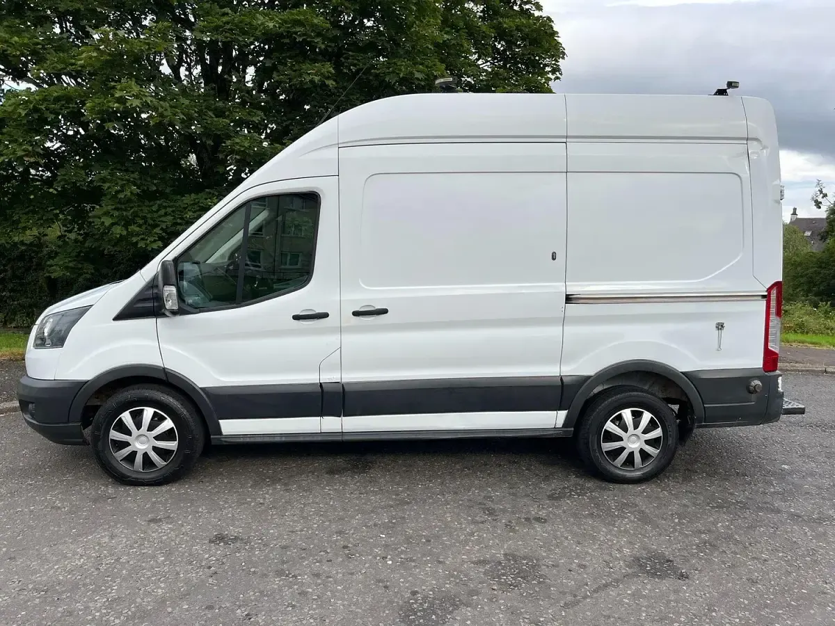 Used Ford Transit 130 HP (95 kW) 2018 White Van