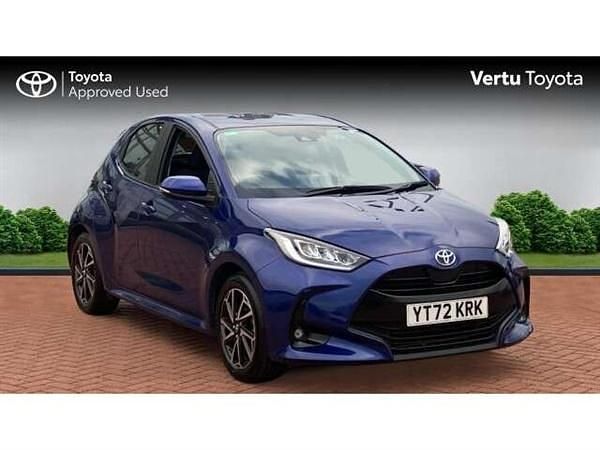 Used 2022 Toyota Yaris Design Hatchback | £17,592 (Fair price) - Image 1/4