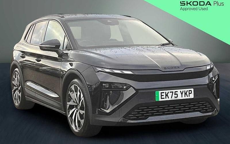 Black magic pearl effect Used 2025 Skoda Elroq SportLine SUV | £34,490 (Fair price) - Image 1/4