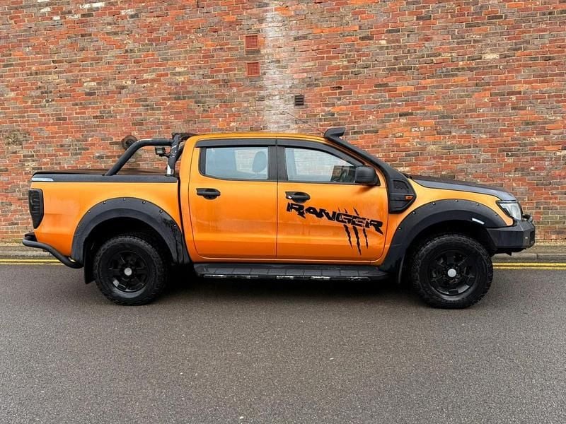 Używany Ford Ranger 200 KM (147 kW) 2015 Pomarańczowy Pickup