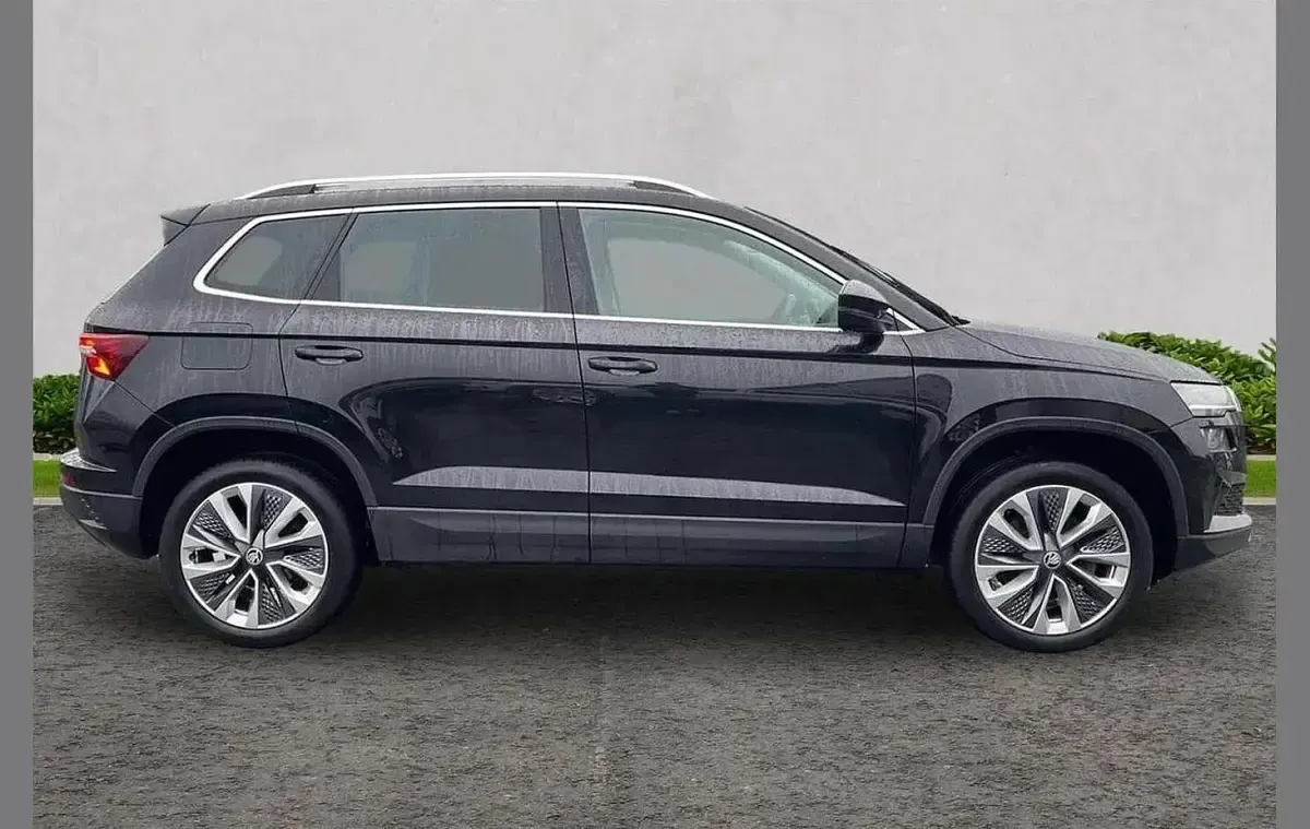 Gebraucht Skoda Karoq SE L 150 PS (110 kW) 2023 Schwarz SUV