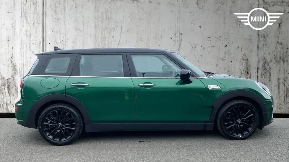 Usado Mini Cooper S Clubman Classic 176 CV (129 kW) 2022 Verde Familiar