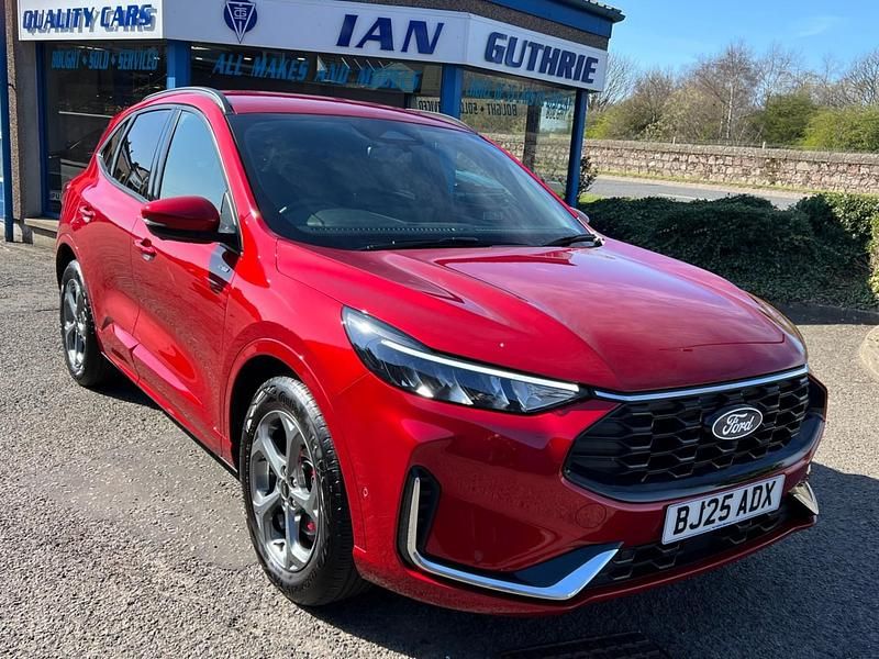 Used Ford Kuga ST-Line 150 HP (110 kW) 2025 Lucid red metallic SUV