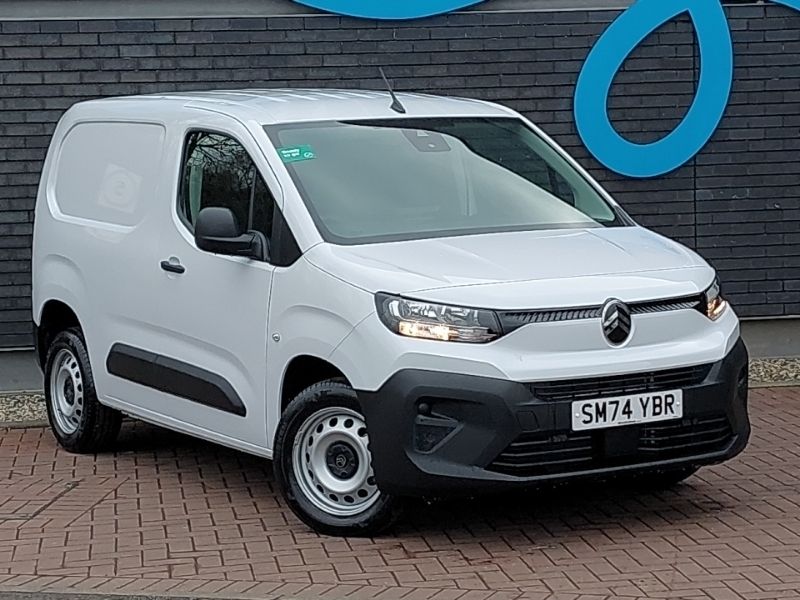 White New 2024 Citroën Berlingo MPV | £15,998 (Super price) - Image 1/4