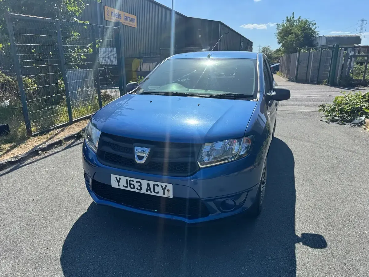 Used Dacia Sandero Ambiance 90 HP (66 kW) 2013 Blue Hatchback