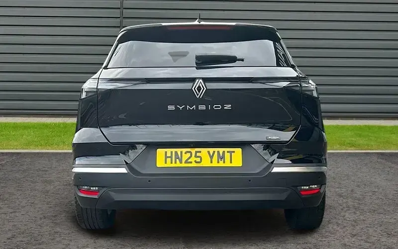 Usado Renault Symbioz Techno 143 HP (105 kW) 2025 SUV
