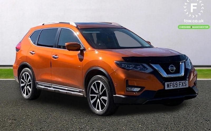 Used Nissan X-Trail Tekna 150 HP (110 kW) 2019 Orange SUV