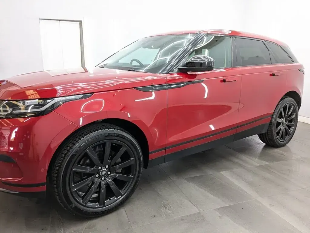 Used Land Rover Range Rover Velar HSE 240 HP (176 kW) 2019 Red SUV