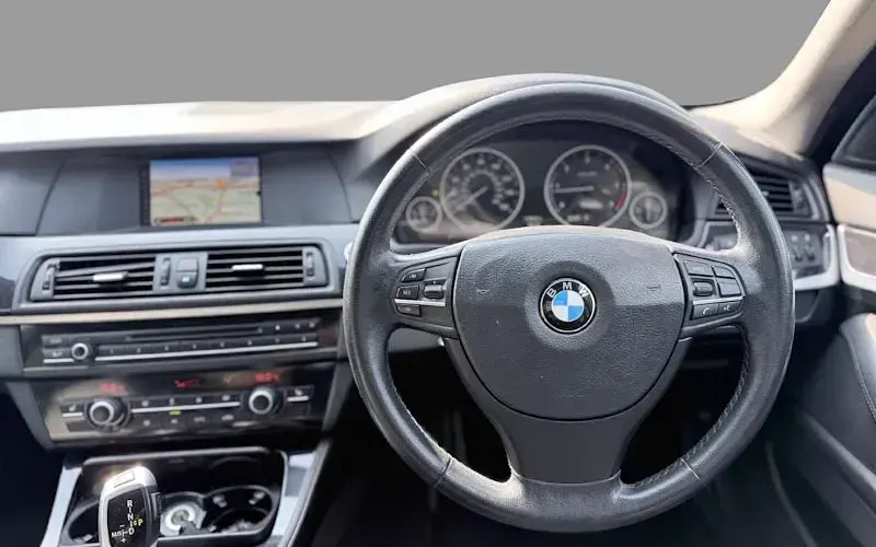 Used BMW 520 Comfort Edition 190 HP (139 kW) 2012 Grey Sedan