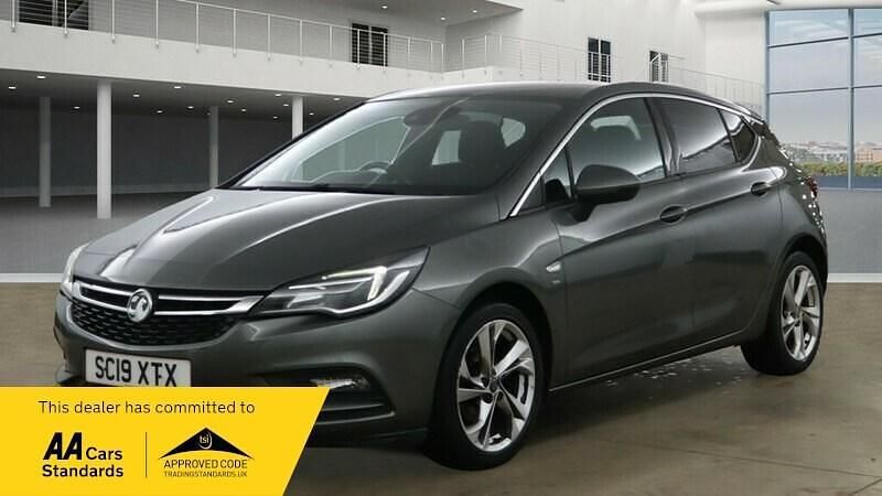 Grey Used 2019 Vauxhall Astra SRi Hatchback | £6,995 (Good price) - Image 1/3