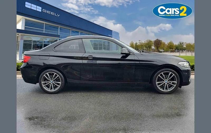Used BMW 218 Sport Line 147 HP (108 kW) 2017 Black Coupe